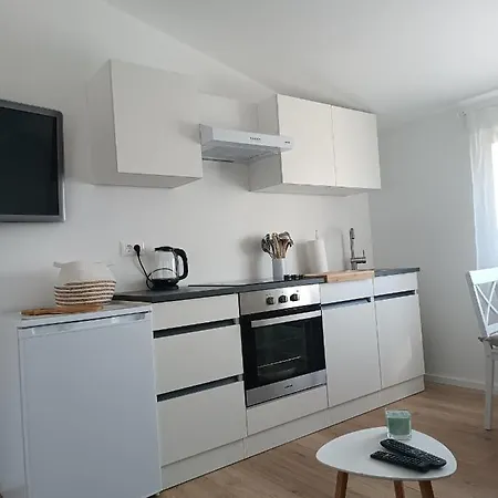Apartman Dona زادار